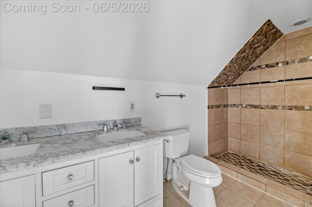 18314 Indiana Street, Detroit, MI 48221