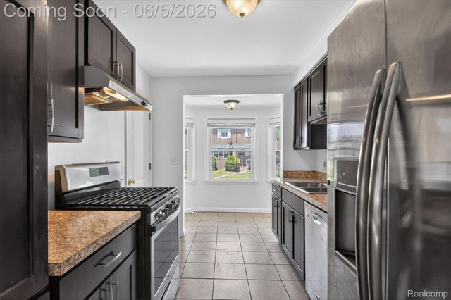 18314 Indiana Street, Detroit, MI 48221