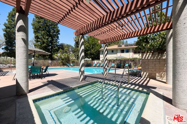 3604 Kalsman Drive 2, Los Angeles, CA 90016