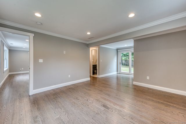 246 Delaware Drive, Stratford, CT 06614