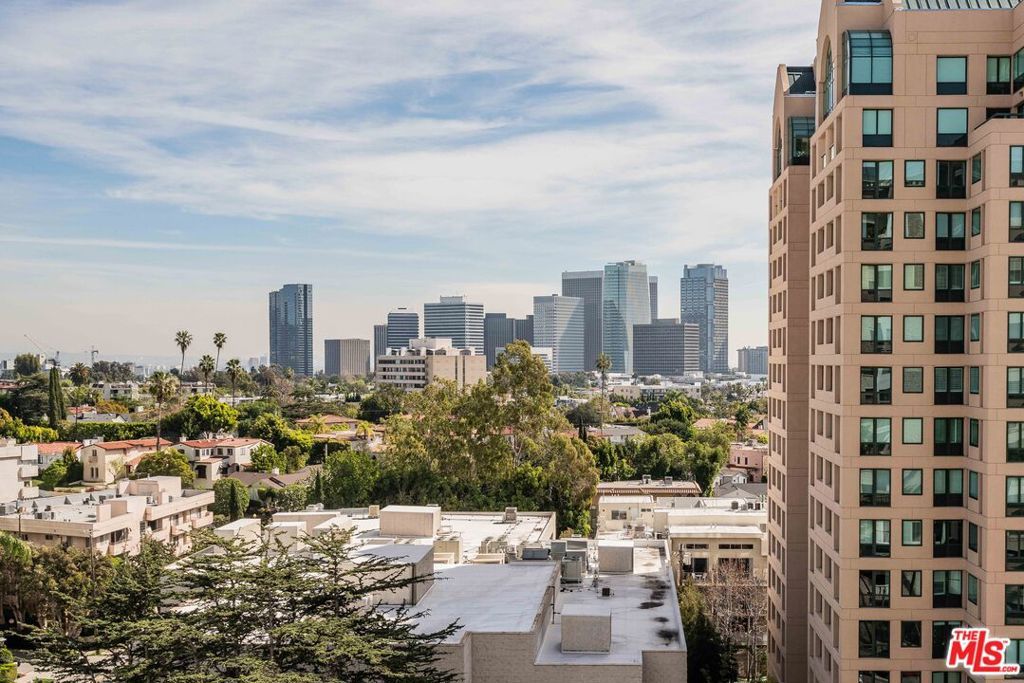 Image 12 of property listing at 10501 Wilshire Boulevard 1012, Los Angeles, CA 90024
