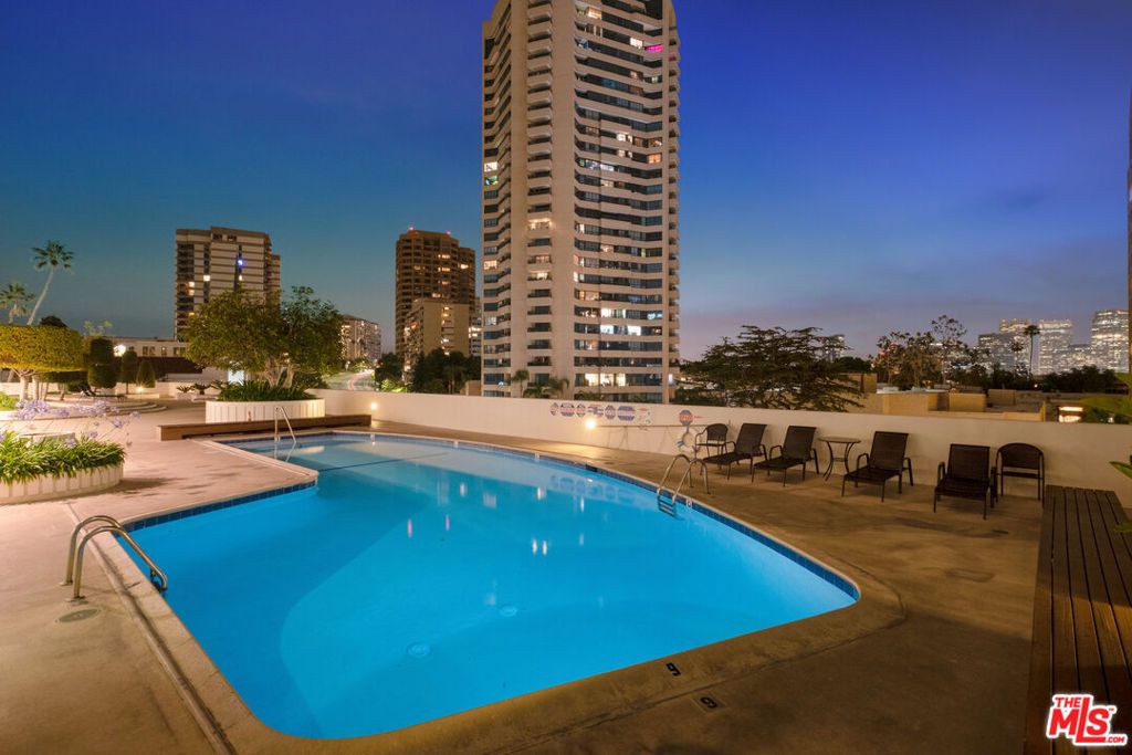 Image 18 of property listing at 10501 Wilshire Boulevard 1012, Los Angeles, CA 90024