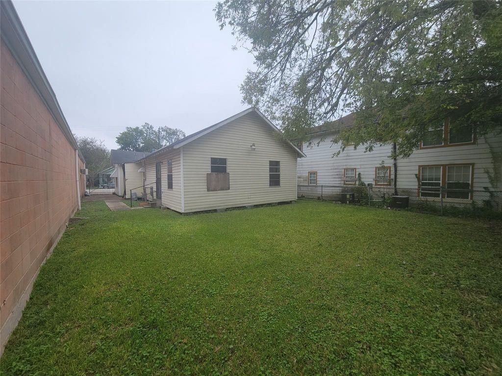 3410 Nagle Street, Houston, TX 77004