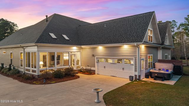 2157 Simmerman Way, Leland, NC 28451