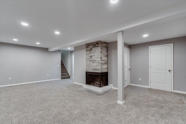 2524 S Hydraulic St, Wichita, KS 67216