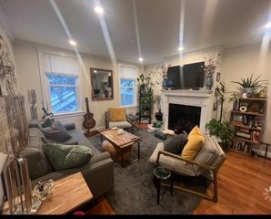 43 Mead St 1, Boston, MA 02129