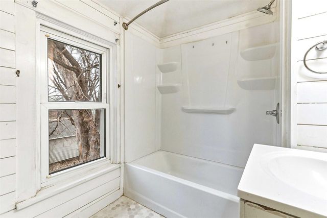 621 AVON STREET, Wisconsin Rapids, WI 54494