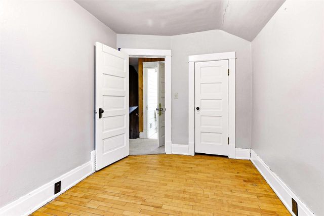 621 AVON STREET, Wisconsin Rapids, WI 54494