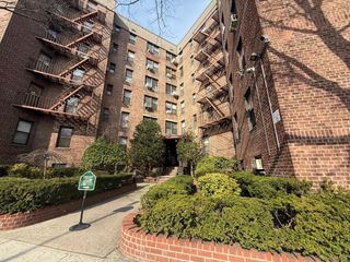 83-55 Woodhaven Boulevard 2B, Woodhaven, NY 11421