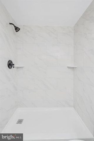 2404 W LAFAYETTE AVE, Baltimore, MD 21216