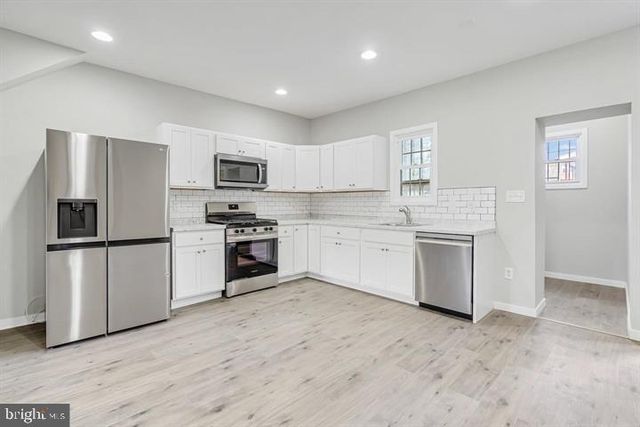 2404 W LAFAYETTE AVE, Baltimore, MD 21216