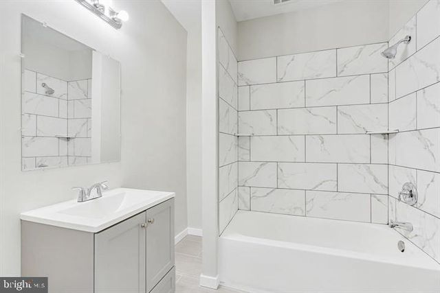 2404 W LAFAYETTE AVE, Baltimore, MD 21216