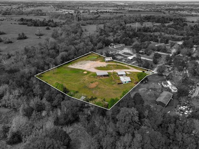 360 Shed Johnson Lane, Brenham, TX 77833