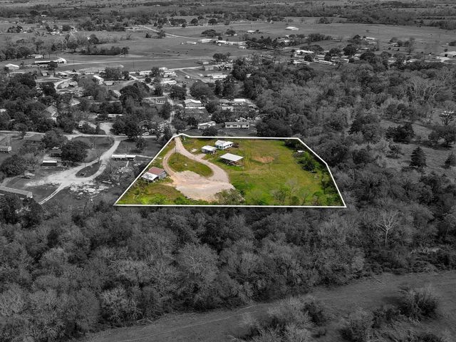 360 Shed Johnson Lane, Brenham, TX 77833