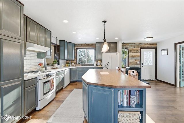 41550 Tischer Avenue, Soldotna, AK 99669