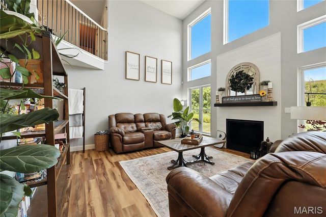 168 Bentley Court E, Imperial, MO 63052