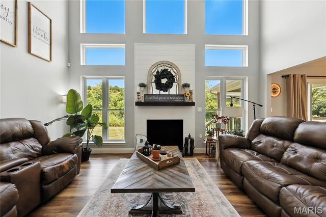 168 Bentley Court E, Imperial, MO 63052