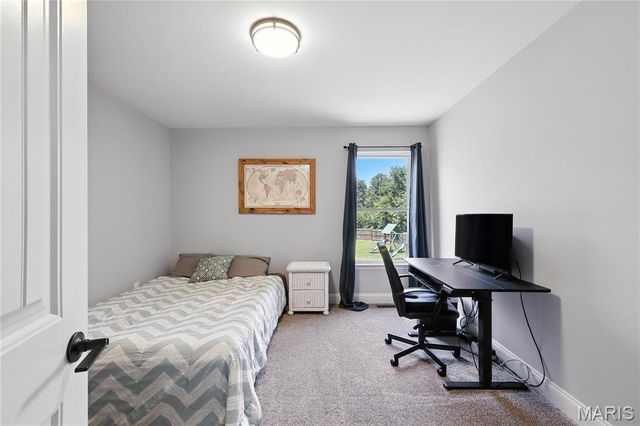 168 Bentley Court E, Imperial, MO 63052