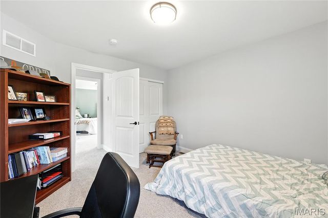 168 Bentley Court E, Imperial, MO 63052