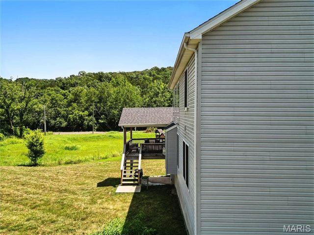 168 Bentley Court E, Imperial, MO 63052