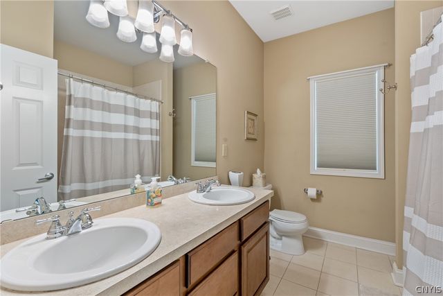 3295 Oak Brook Road, Lysander, NY 13027