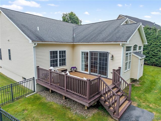 3295 Oak Brook Road, Lysander, NY 13027
