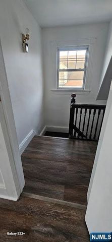 212 3rd Street, Newark, NJ 07107
