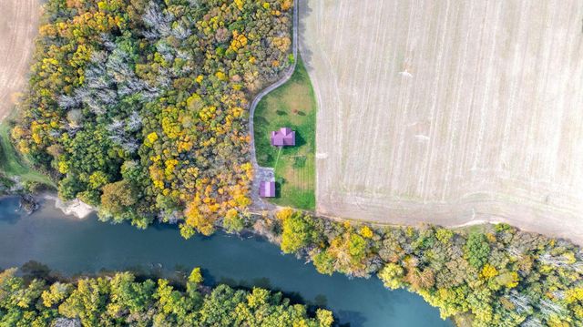 13578 State Route 104, Ashville, OH 43103