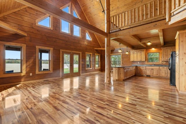 13578 State Route 104, Ashville, OH 43103