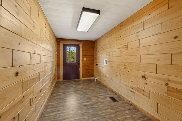 13578 State Route 104, Ashville, OH 43103