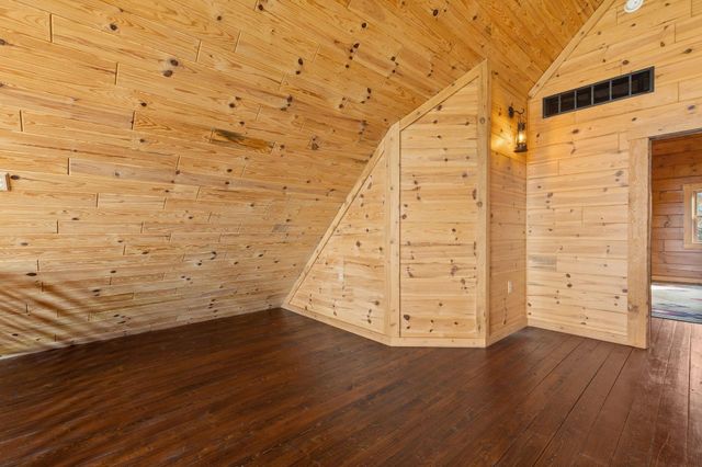 13578 State Route 104, Ashville, OH 43103