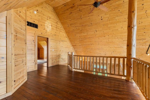 13578 State Route 104, Ashville, OH 43103