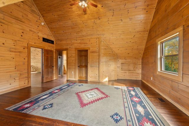 13578 State Route 104, Ashville, OH 43103