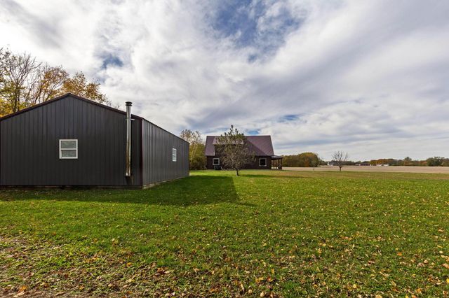 13578 State Route 104, Ashville, OH 43103