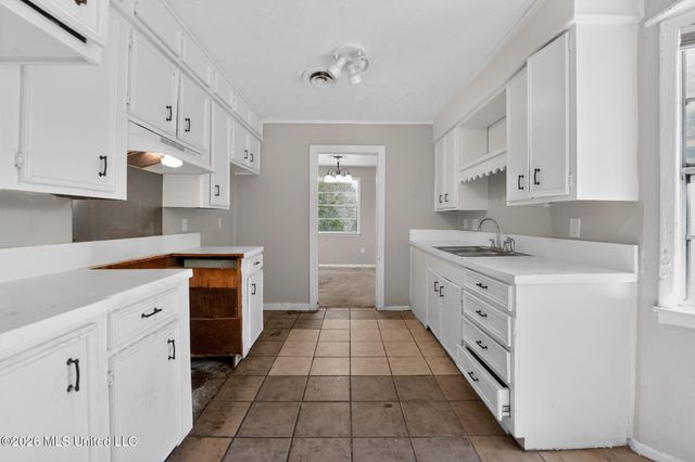 603 Chelsea Drive, Jackson, MS 39212
