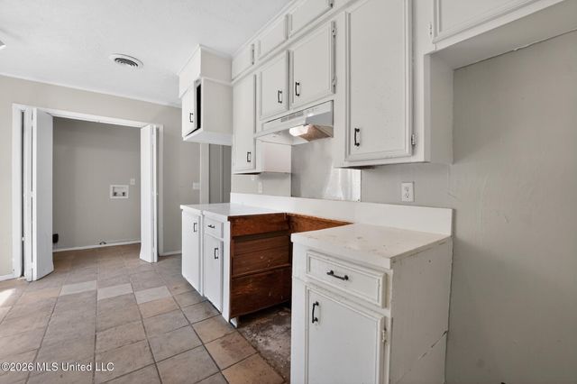 603 Chelsea Drive, Jackson, MS 39212