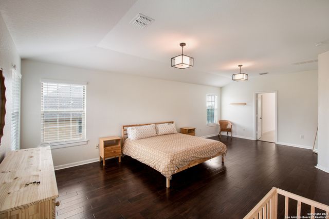 1215 Andover Bay, San Antonio, TX 78258