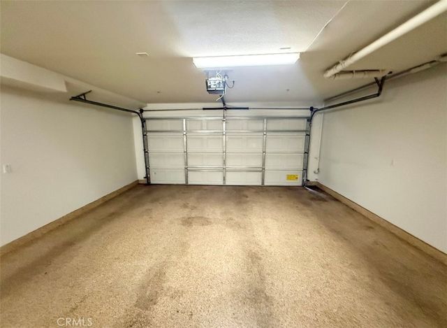9301 Shirley Avenue 16, Northridge, CA 91324