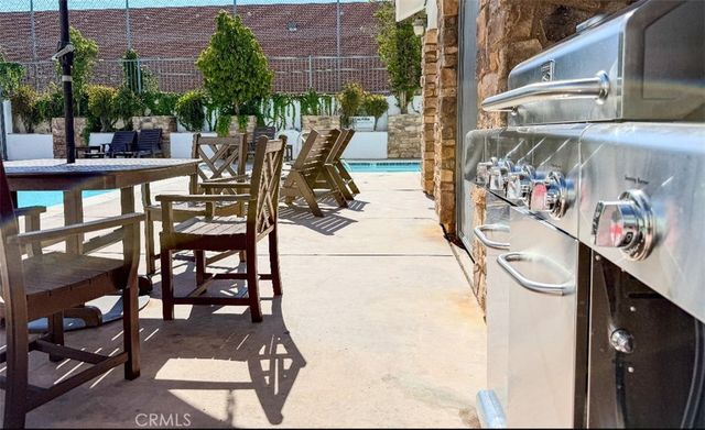 9301 Shirley Avenue 16, Northridge, CA 91324