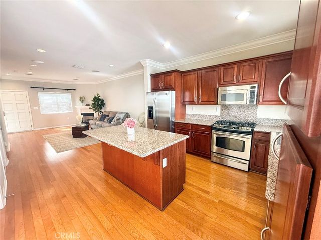 9301 Shirley Avenue 16, Northridge, CA 91324