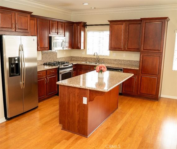 9301 Shirley Avenue 16, Northridge, CA 91324
