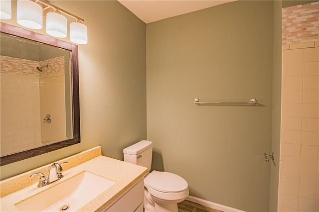 19 SE 150th Road, Warrensburg, MO 64093