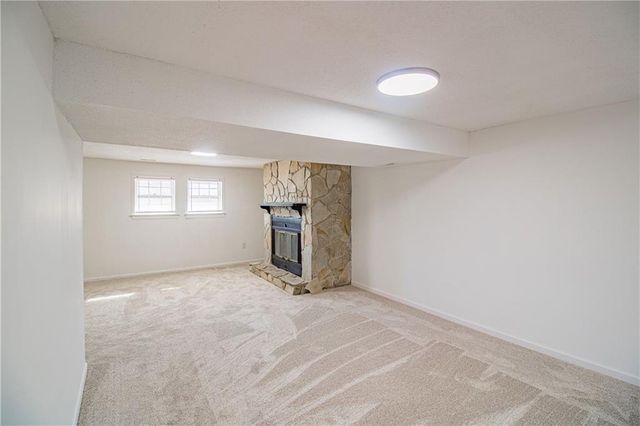 19 SE 150th Road, Warrensburg, MO 64093