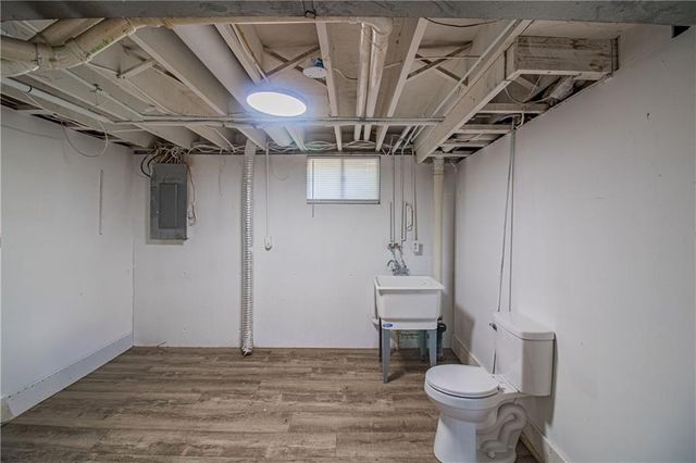 19 SE 150th Road, Warrensburg, MO 64093