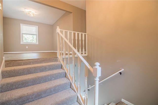 19 SE 150th Road, Warrensburg, MO 64093