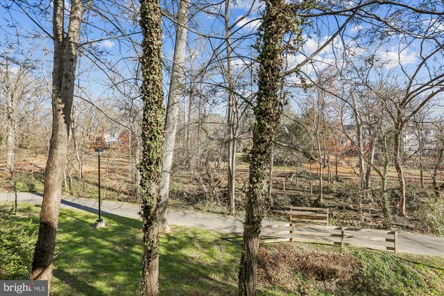 921 PROSPECT ST, Takoma Park, MD 20912