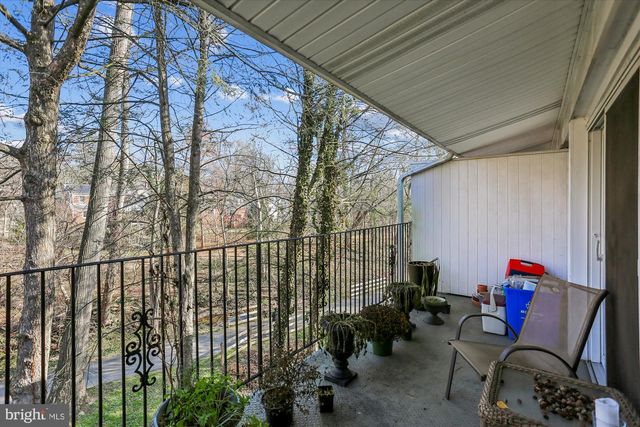 921 PROSPECT ST, Takoma Park, MD 20912