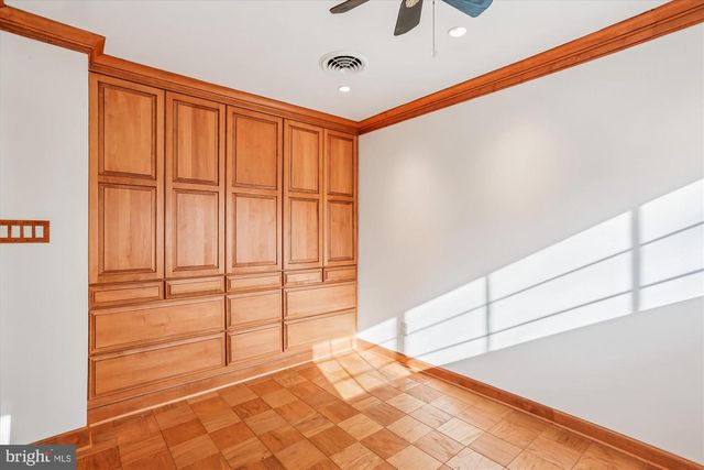 921 PROSPECT ST, Takoma Park, MD 20912