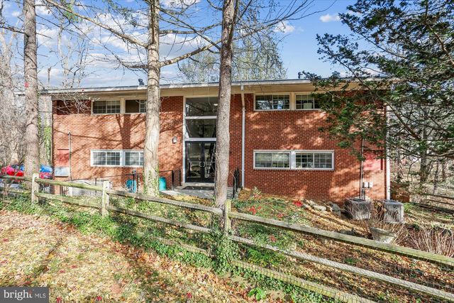 921 PROSPECT ST, Takoma Park, MD 20912