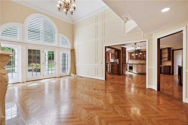 10 Ponds Edge Way, Pittsford, NY 14534